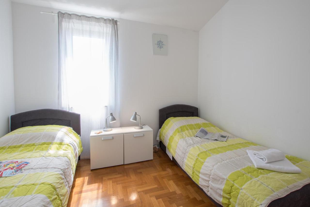 Villas Faro Башания Экстерьер фото